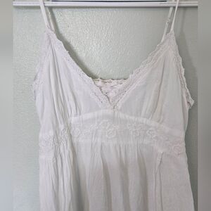 Magazine | White Cotton Lace Trimmed Dress Size Medium